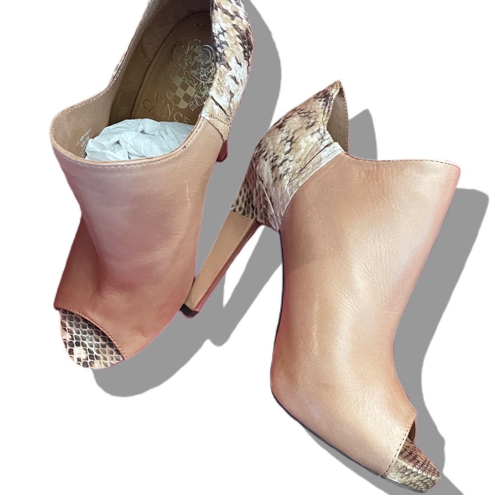 Pre loved Vince Camuto Brendas